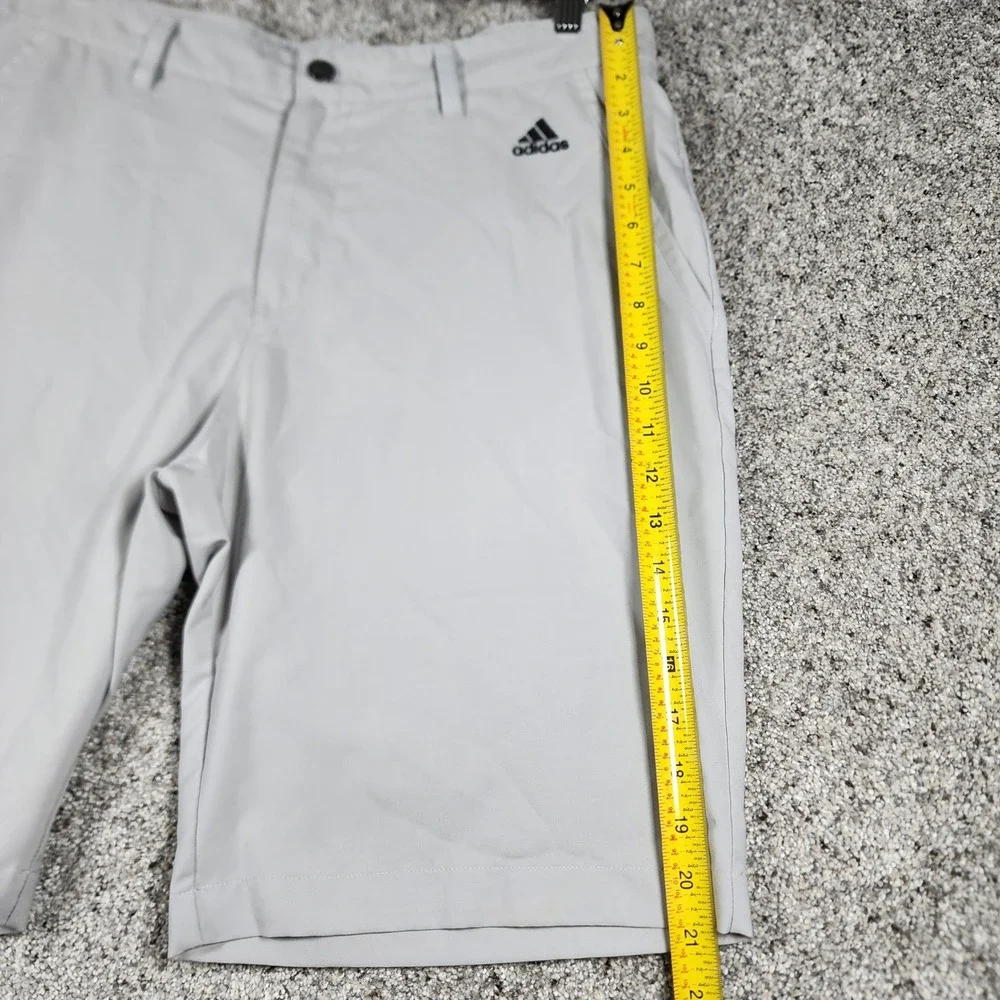Adidas Golf Shorts Mens 34 Grey Athletic Performance 3-Stripe Excellent